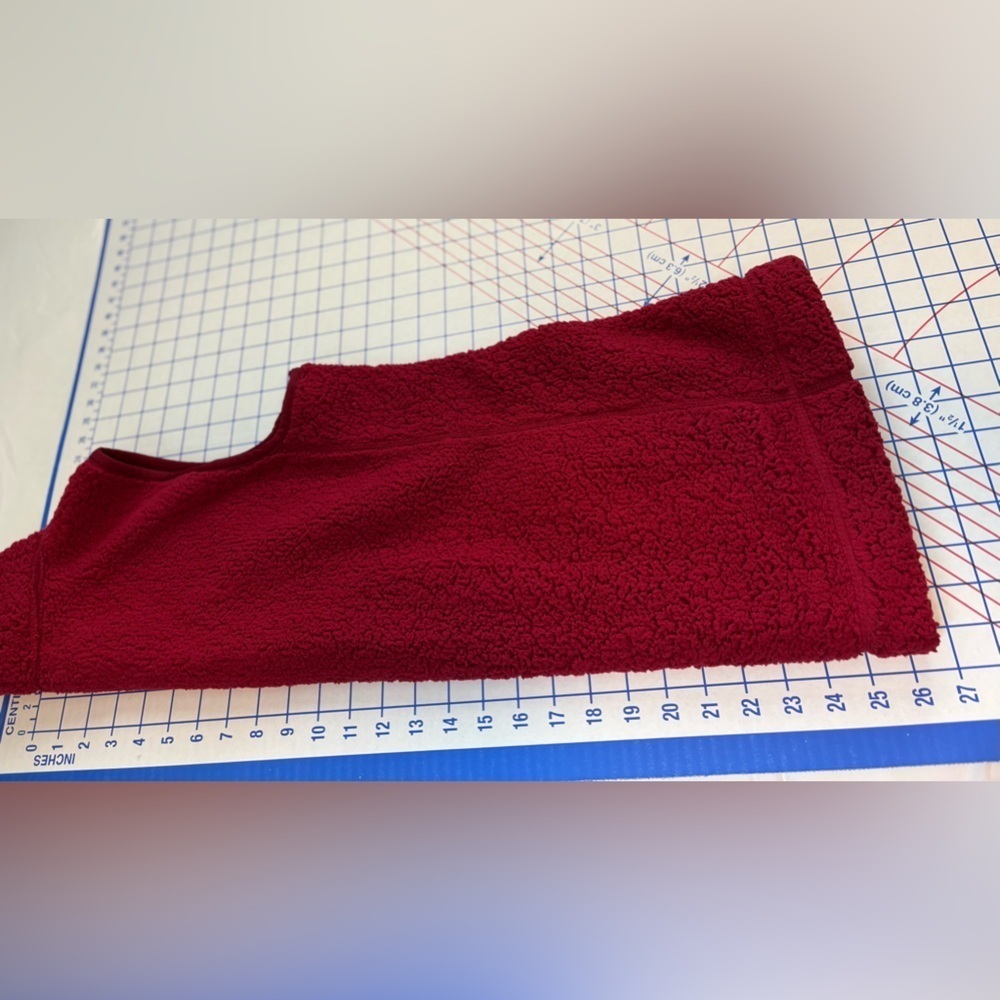 Republic Industry Cozy Deep Red Reversible Vest Size L - Picture 14 of 16